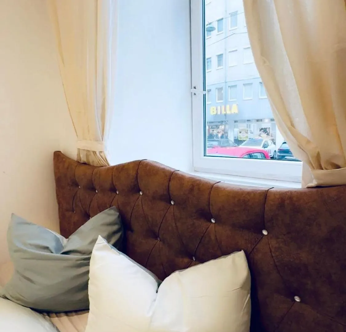 Apartment Studio Apartment, 10-Min To Matzleinsdorfer Platz Vienna