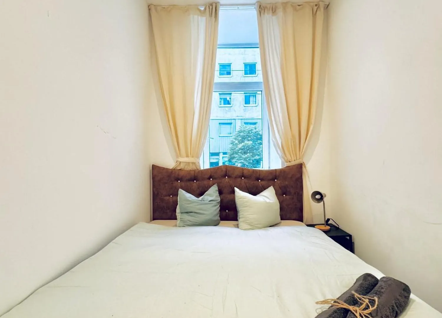 Apartment Studio Apartment, 10-Min To Matzleinsdorfer Platz Vienna Austria