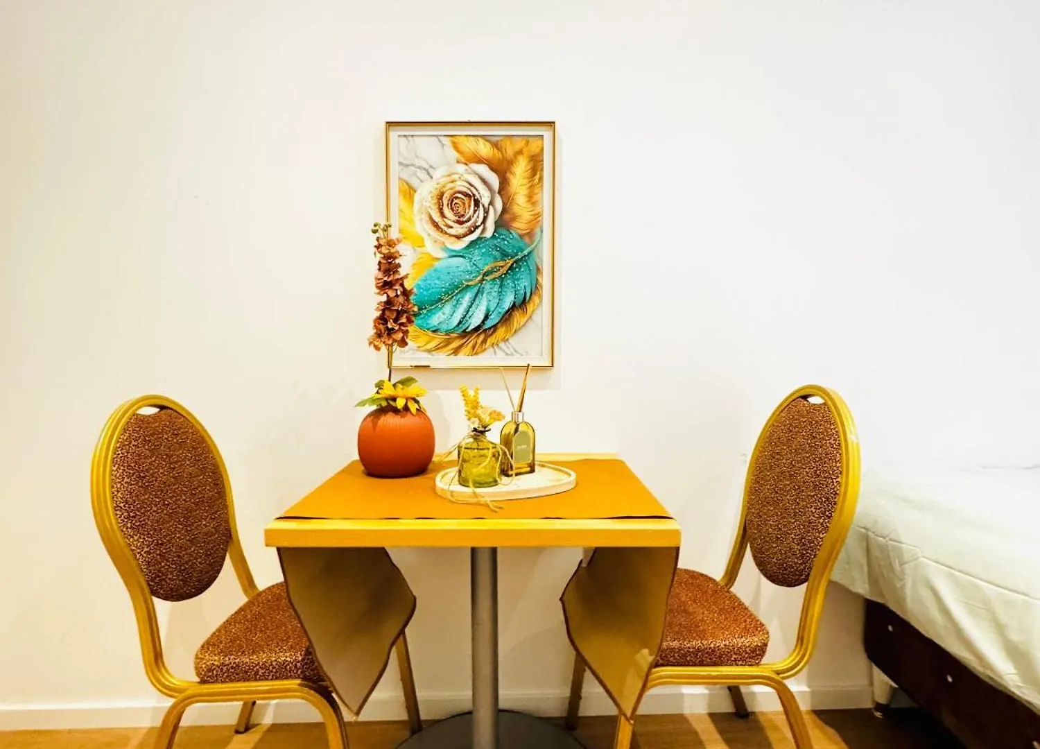Apartment Studio Apartment, 10-Min To Matzleinsdorfer Platz Vienna